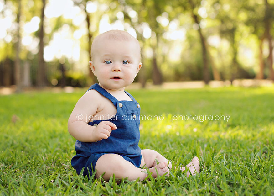 Jennifer Cusimano Photography photographed baby boy in blue overalls