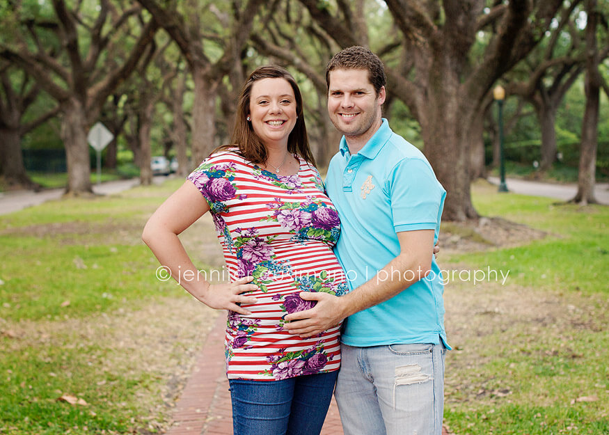 maternity session on North blvd in Houston, TX