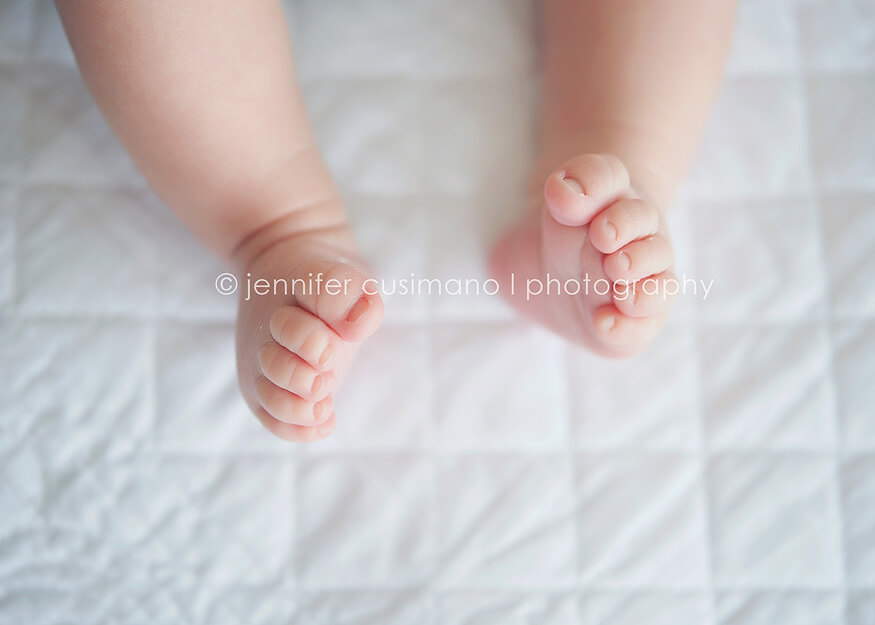 macro lens of baby toes
